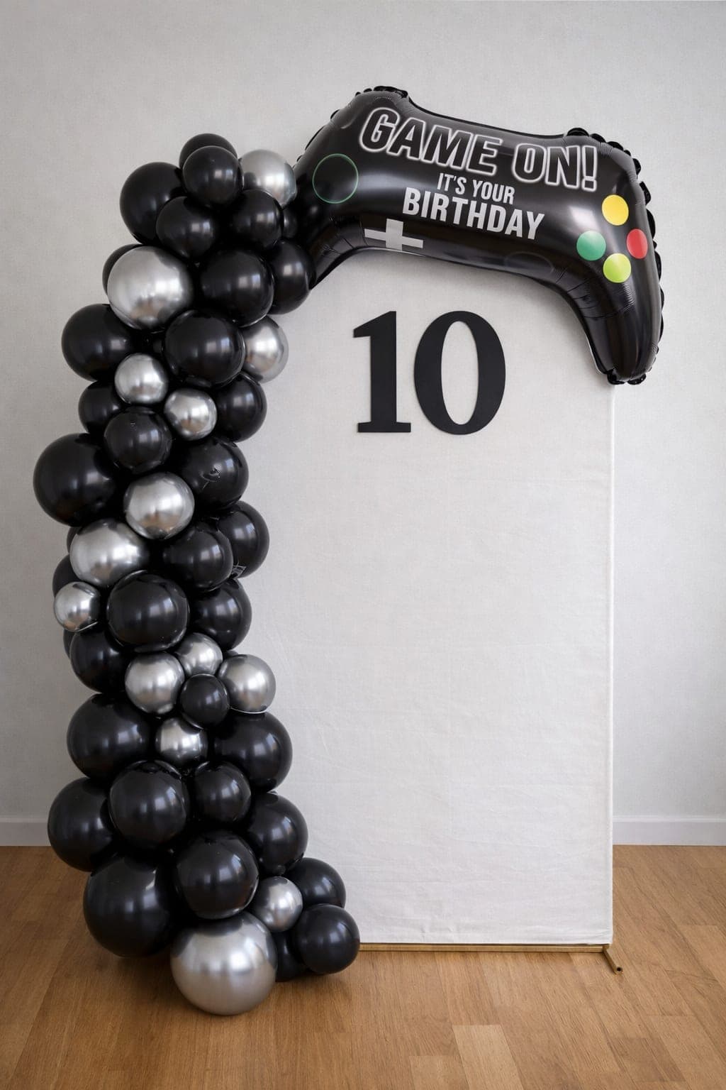 Ballongbåge med gamingtema för barnkalas